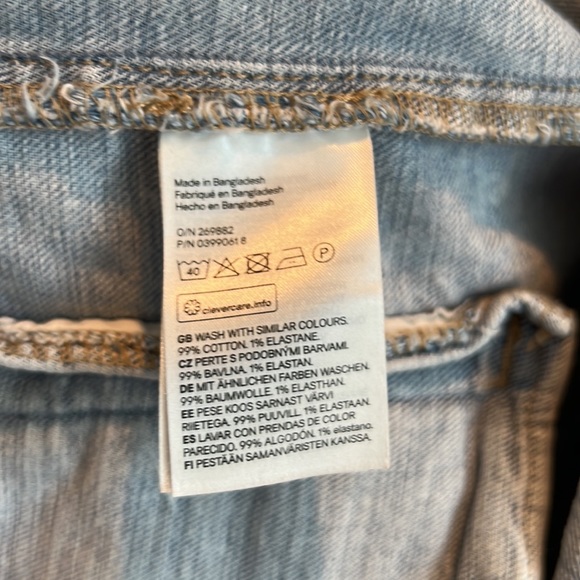 GUC H&M light wash fitted jean jacket sz 6 - Picture 7 of 8
